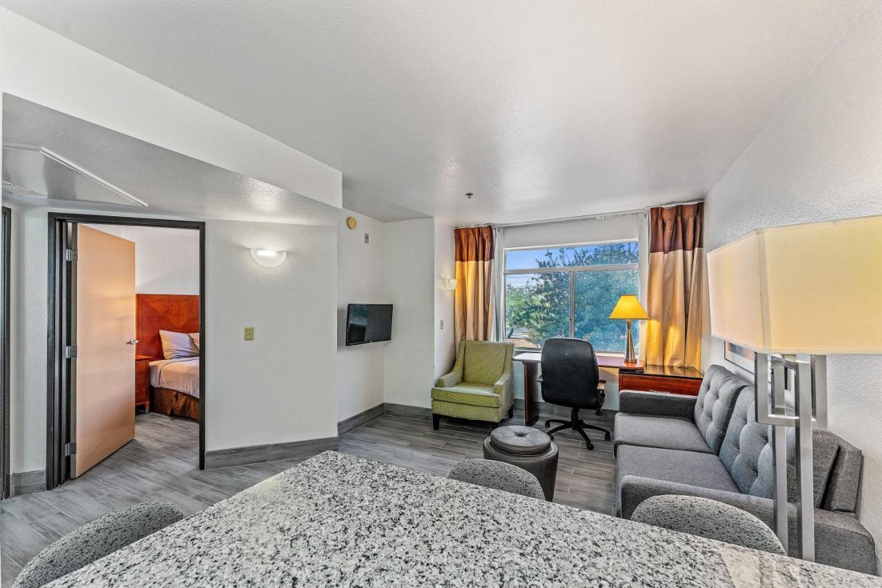 Chandler 1 Bd 1 Ba Fully Renovated Premium Lux Apartment Pets Allowed Eksteriør billede