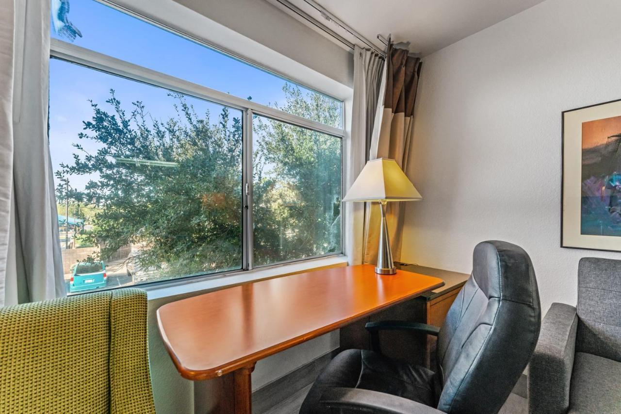 Chandler 1 Bd 1 Ba Fully Renovated Premium Lux Apartment Pets Allowed Eksteriør billede