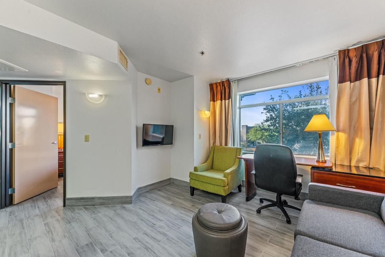 Chandler 1 Bd 1 Ba Fully Renovated Premium Lux Apartment Pets Allowed Eksteriør billede